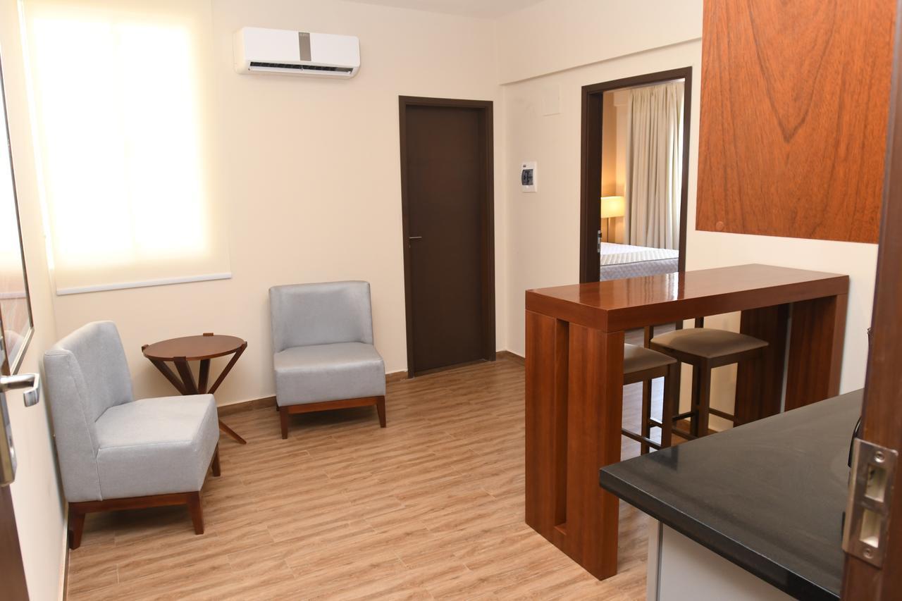 Taos Apart Hotel Santa Cruz de La Sierra Dış mekan fotoğraf